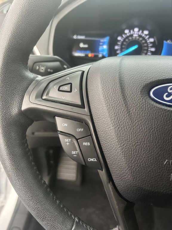 2022 Ford Edge Image 14