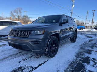 Image for 2018 Jeep Grand Cherokee Laredo ID: 7063446