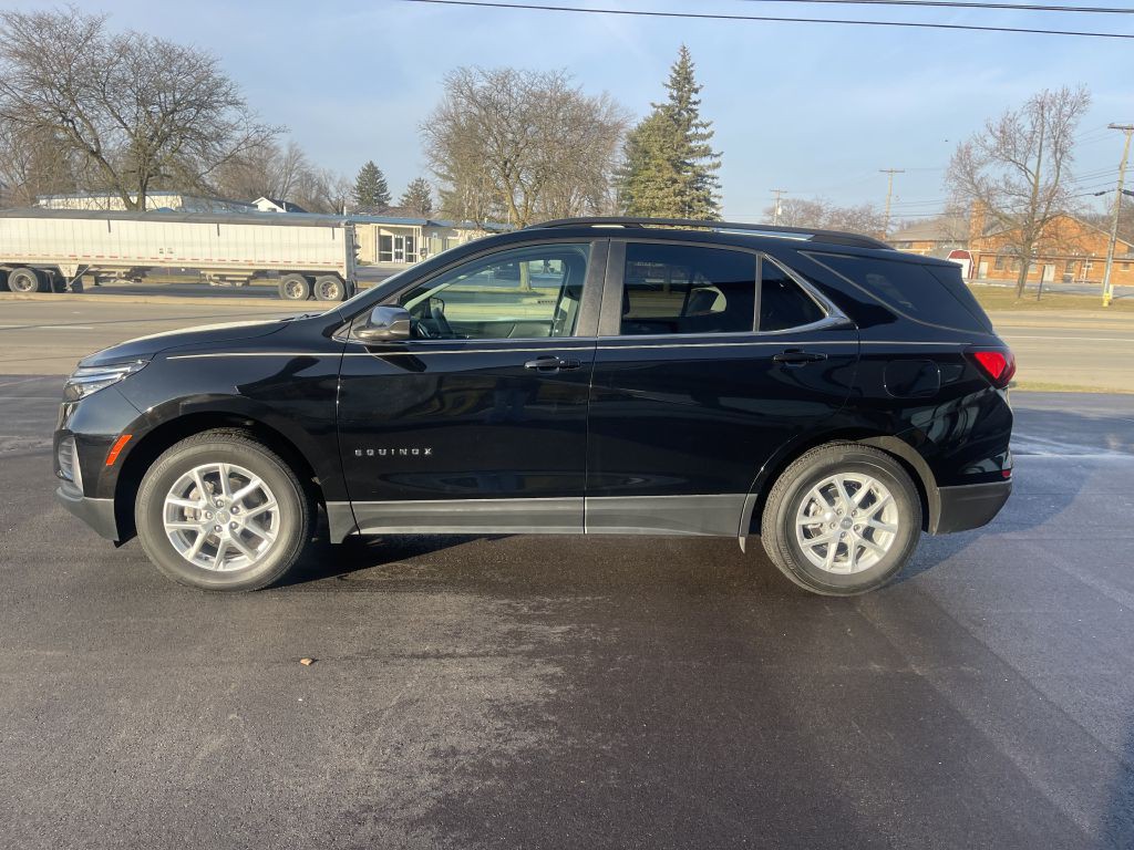2023 Chevrolet Equinox Image 2