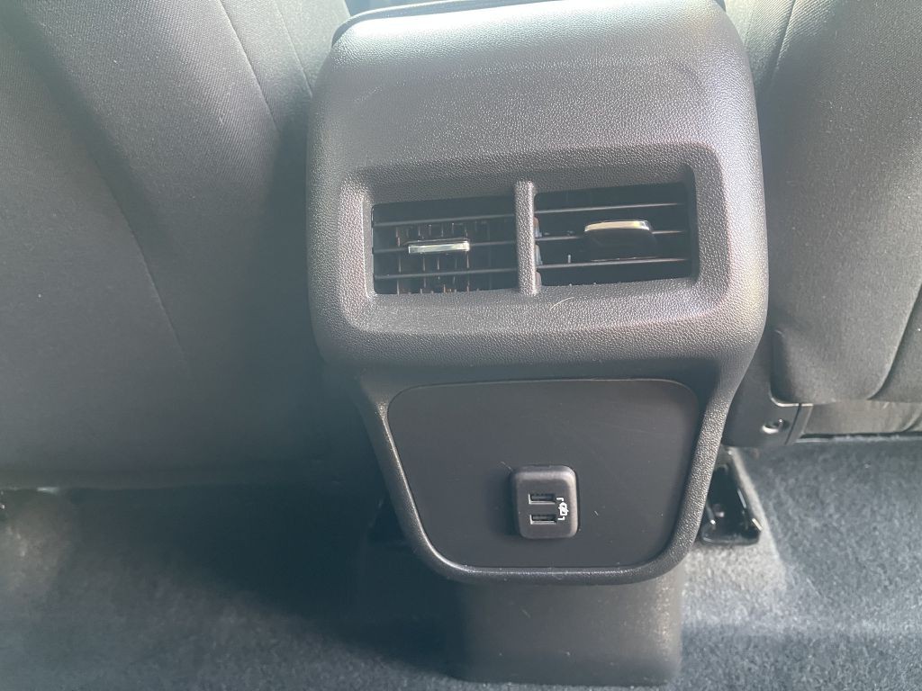 2023 Chevrolet Equinox Image 13