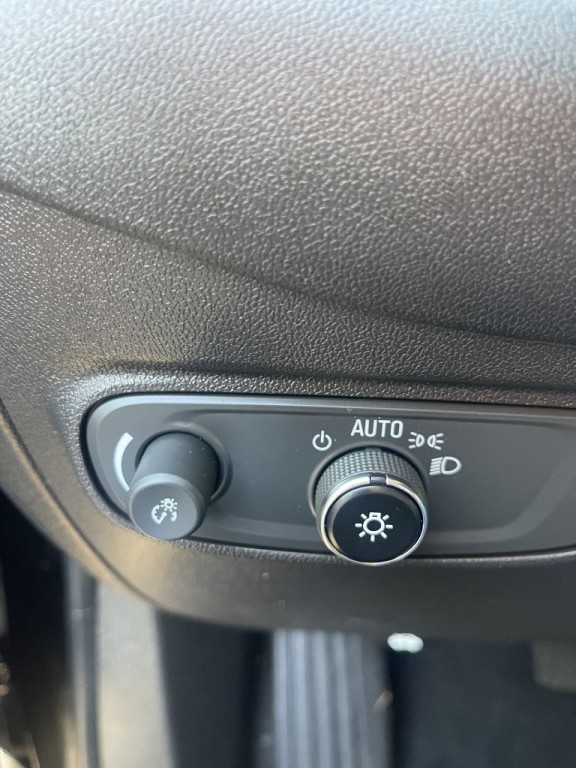 2023 Chevrolet Equinox Image 19