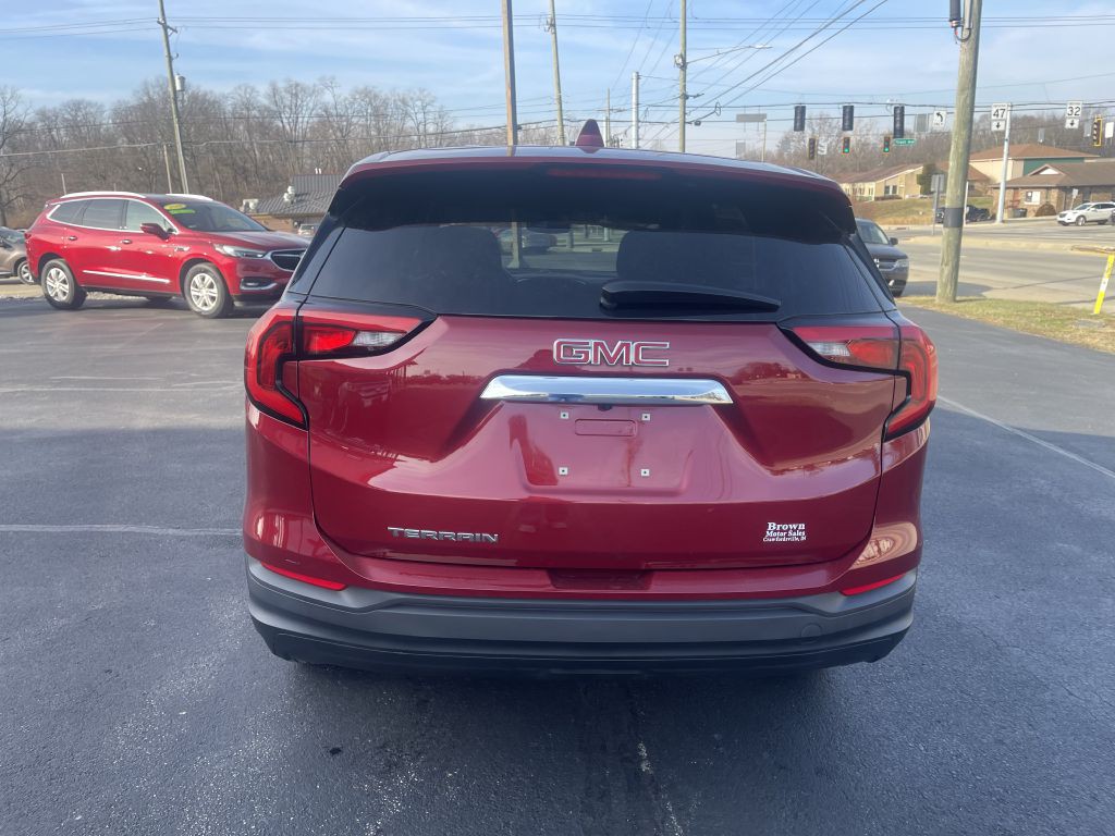 2020 GMC Terrain Image 3