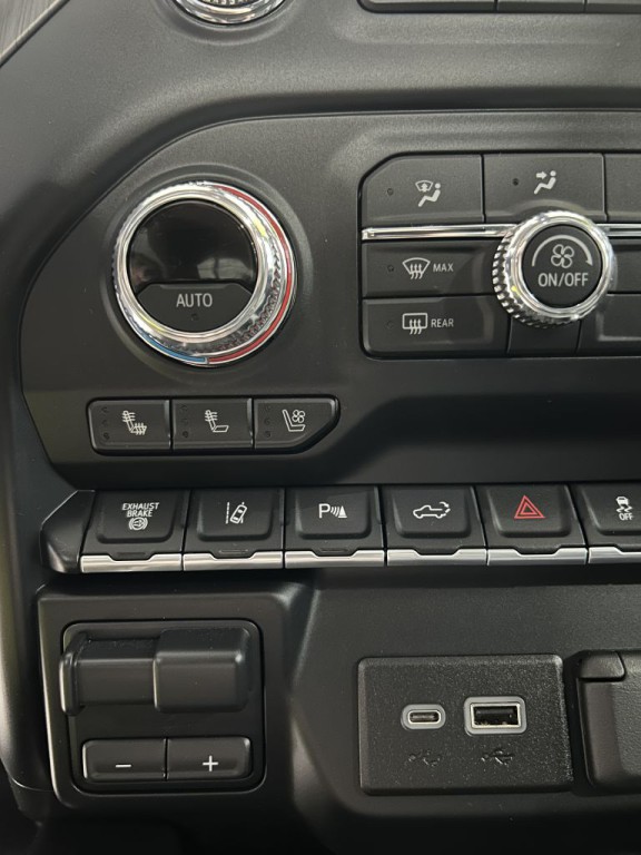 2020 GMC Sierra Image 24