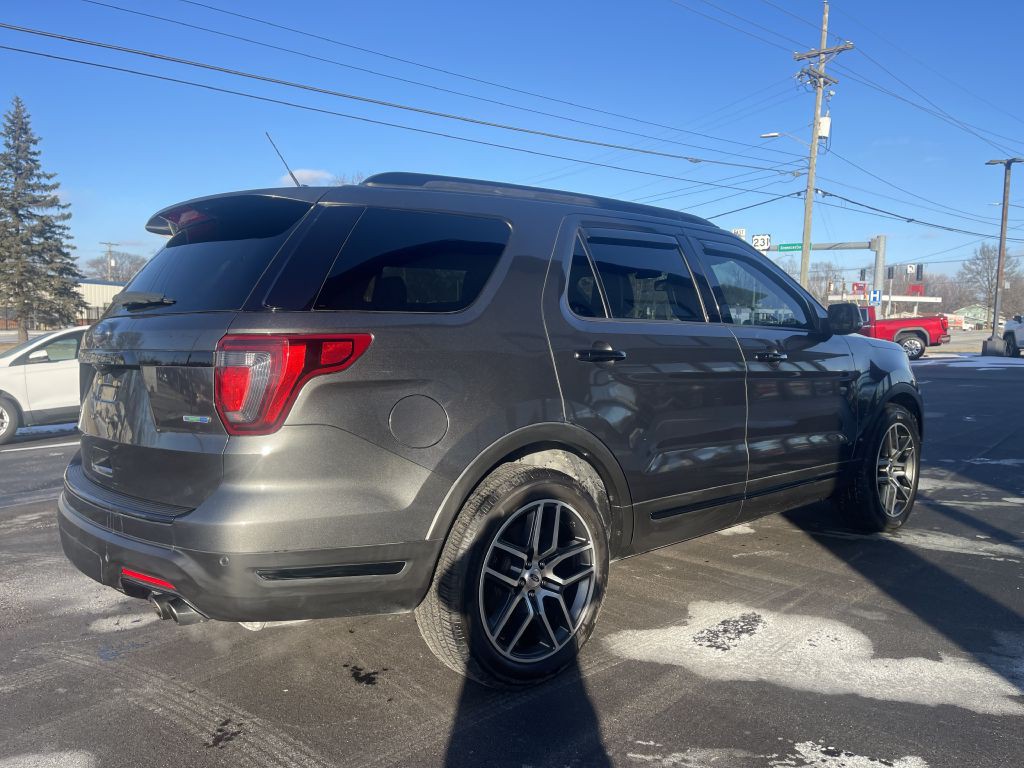 2018 Ford Explorer Image 5