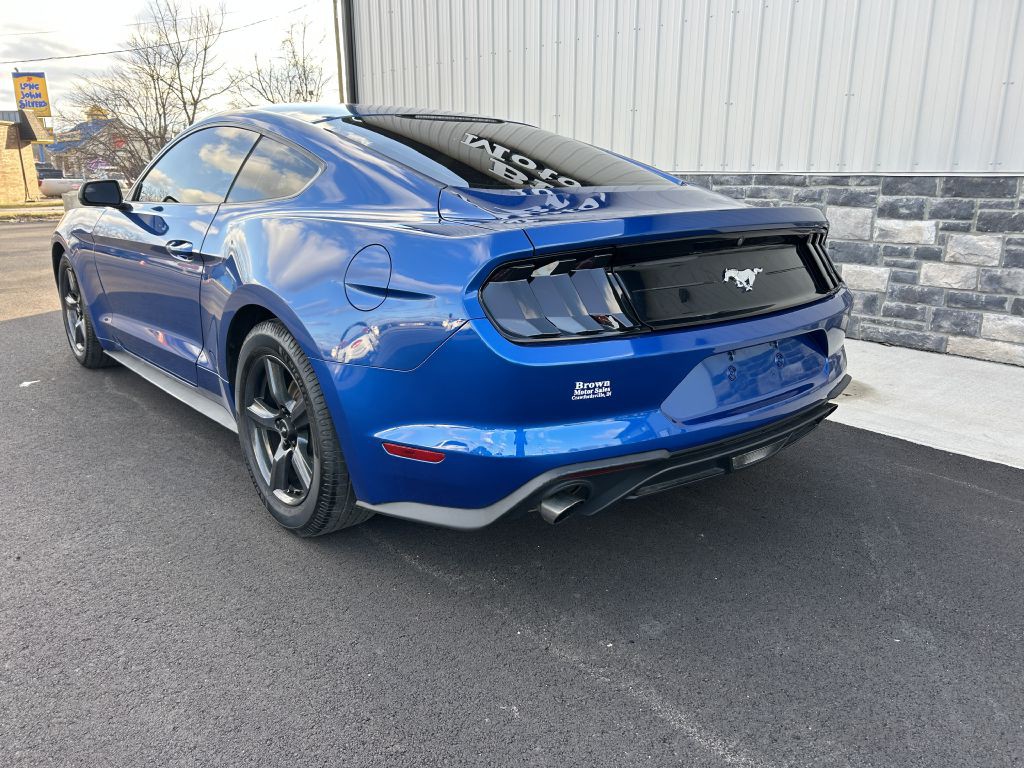 2018 Ford Mustang Image 3