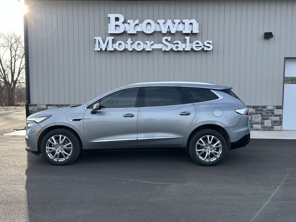 2023 Buick Enclave Image 2