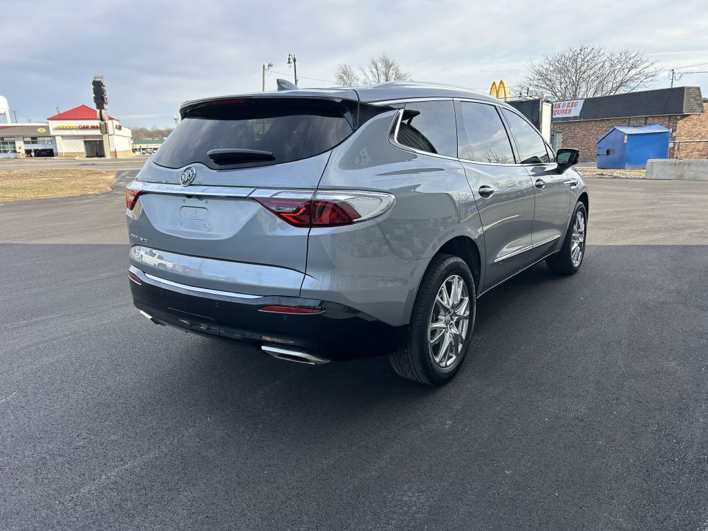 2023 Buick Enclave Image 5