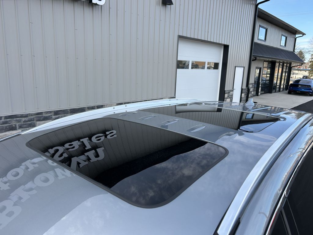 2023 Buick Enclave Image 8