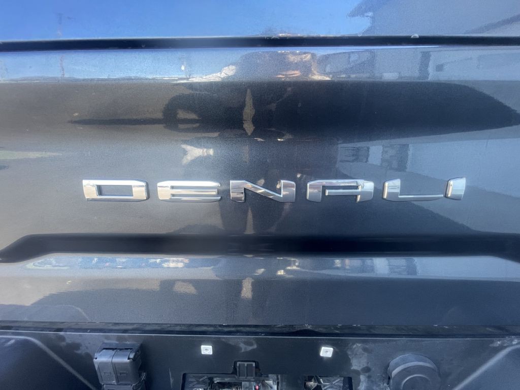 2020 GMC Sierra Image 9