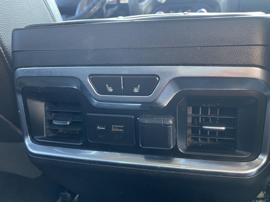 2020 GMC Sierra Image 13