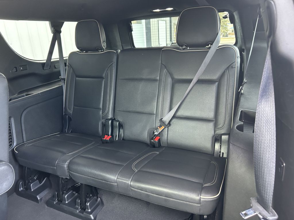 2023 Chevrolet Suburban Image 23