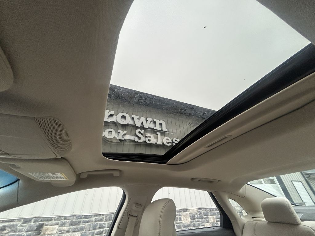 2017 Lincoln MKZ Image 23