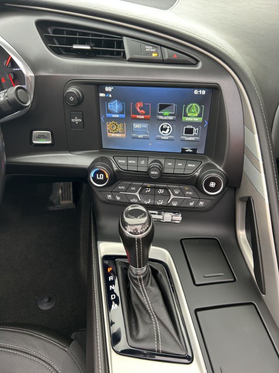 2018 Chevrolet Corvette Image 24