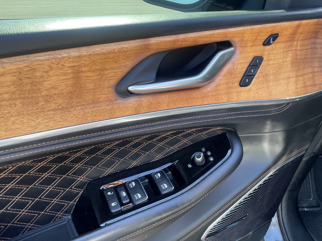 2023 Jeep Grand Cherokee Image 28