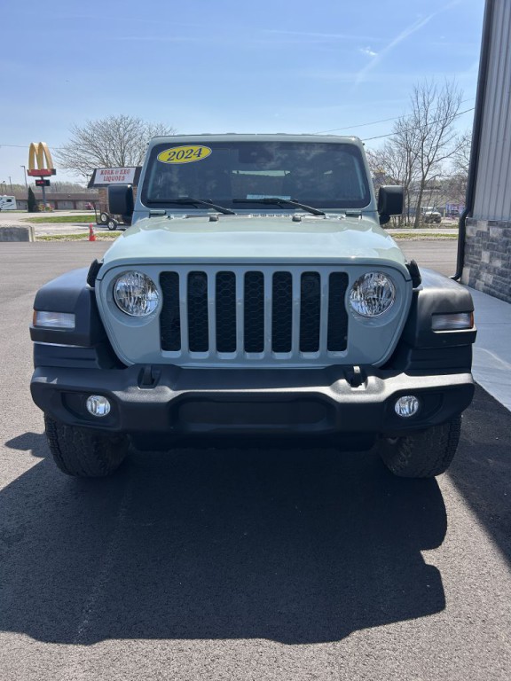 2024 Jeep Wrangler Image 8