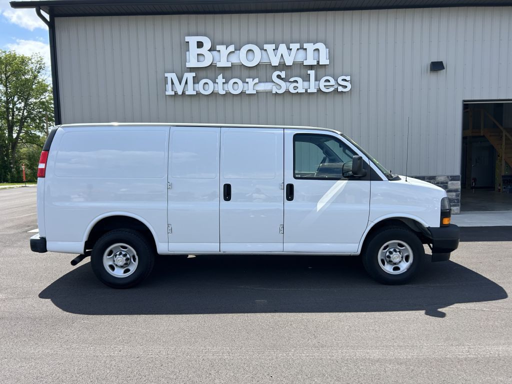 2021 Chevrolet Express Image 2