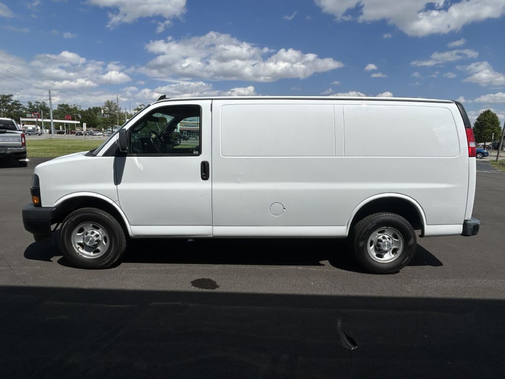 2021 Chevrolet Express Image 6