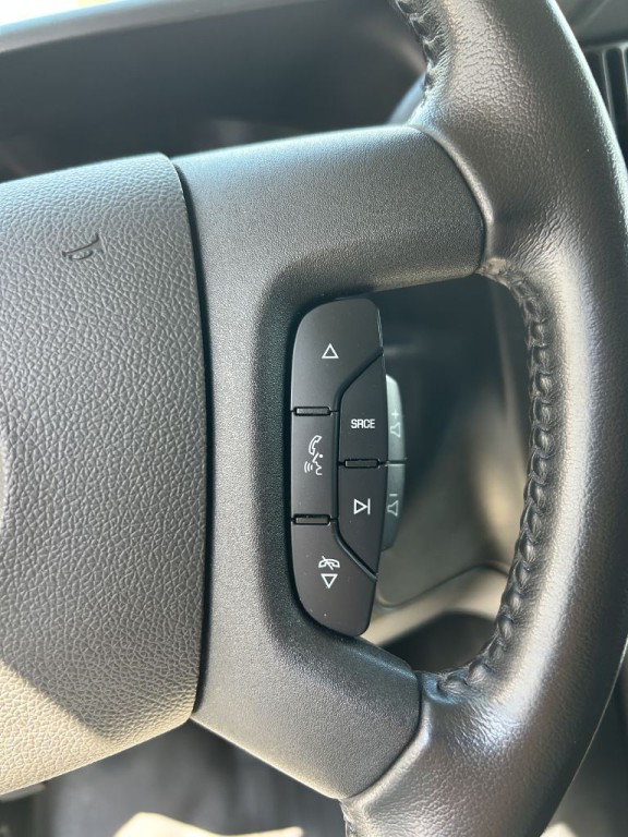 2021 Chevrolet Express Image 16
