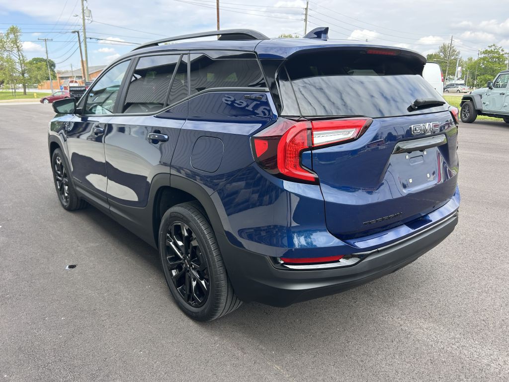 2022 GMC Terrain Image 5