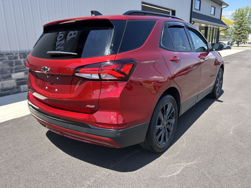2024 Chevrolet Equinox Image 3