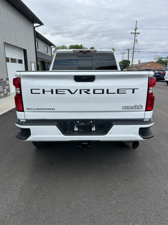 2024 Chevrolet Silverado 1500 Image 4