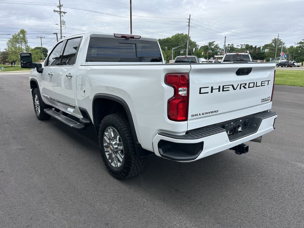 2024 Chevrolet Silverado 1500 Image 6