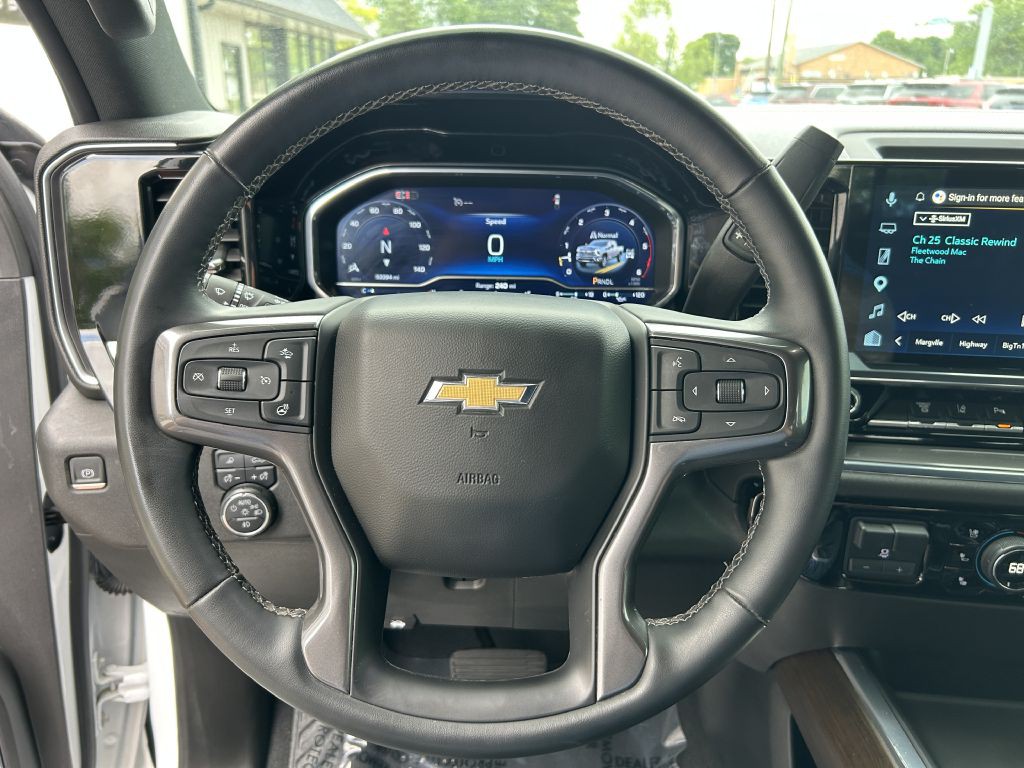 2024 Chevrolet Silverado 1500 Image 16