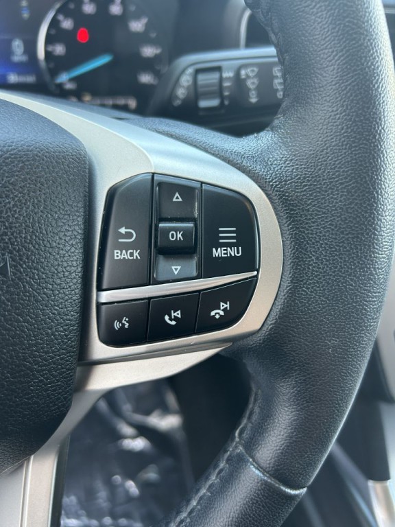 2021 Ford Explorer Image 18