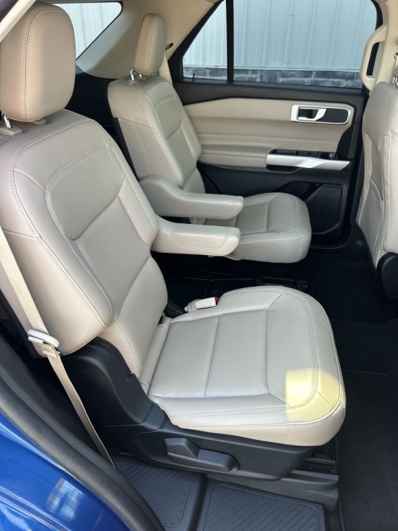 2021 Ford Explorer Image 28