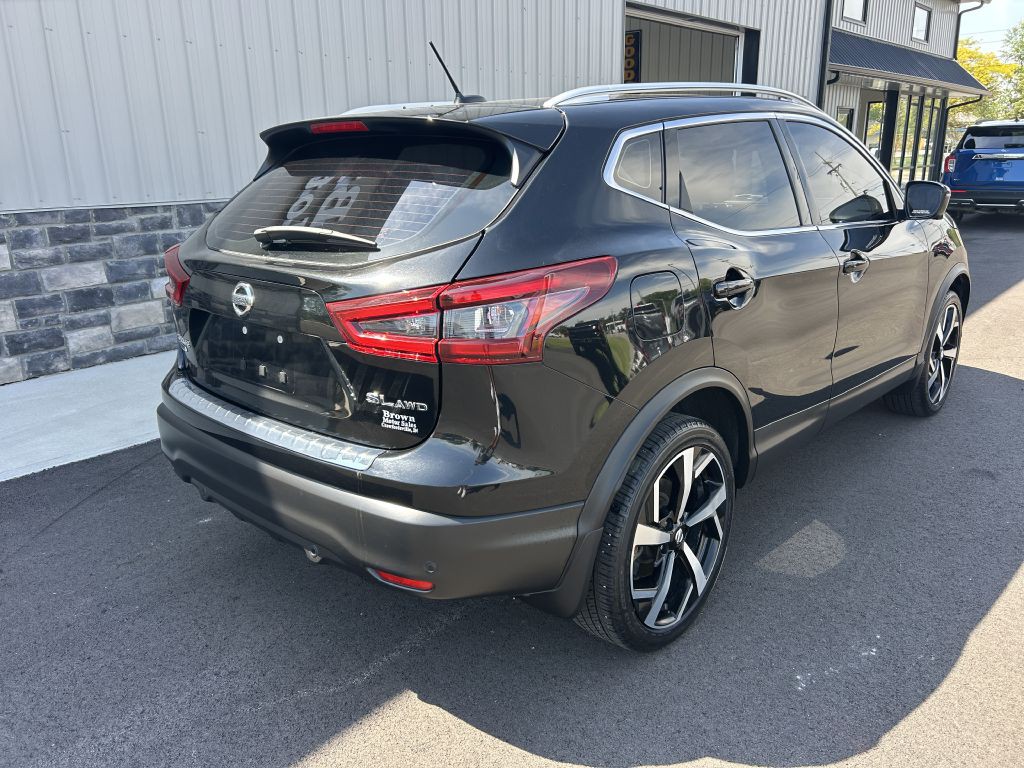 2022 Nissan Rogue Image 3