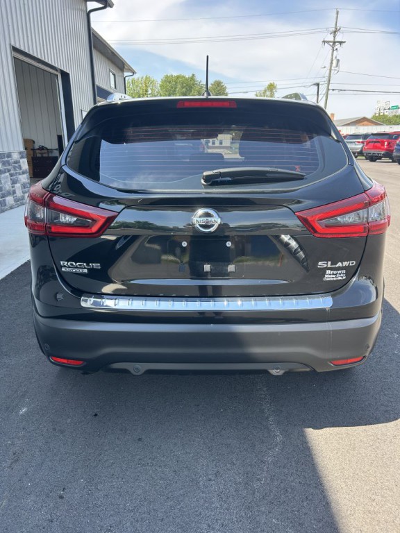 2022 Nissan Rogue Image 4