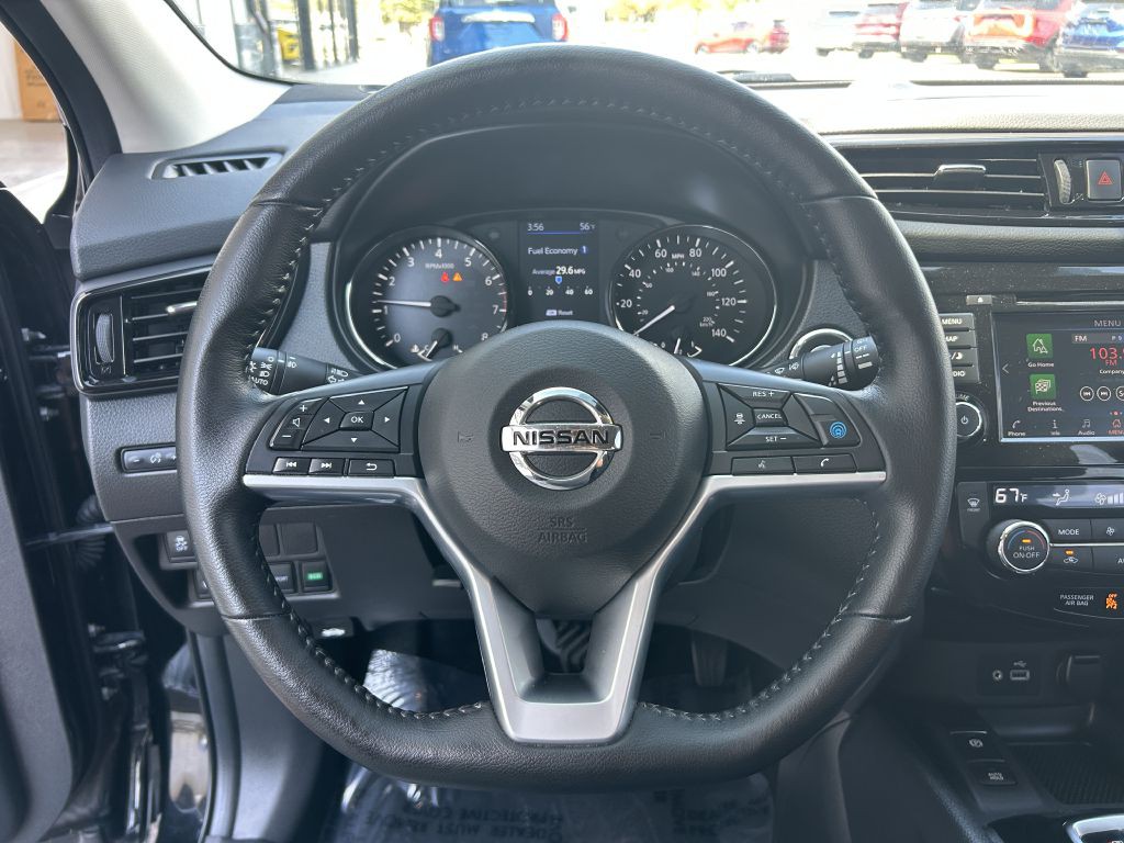 2022 Nissan Rogue Image 14