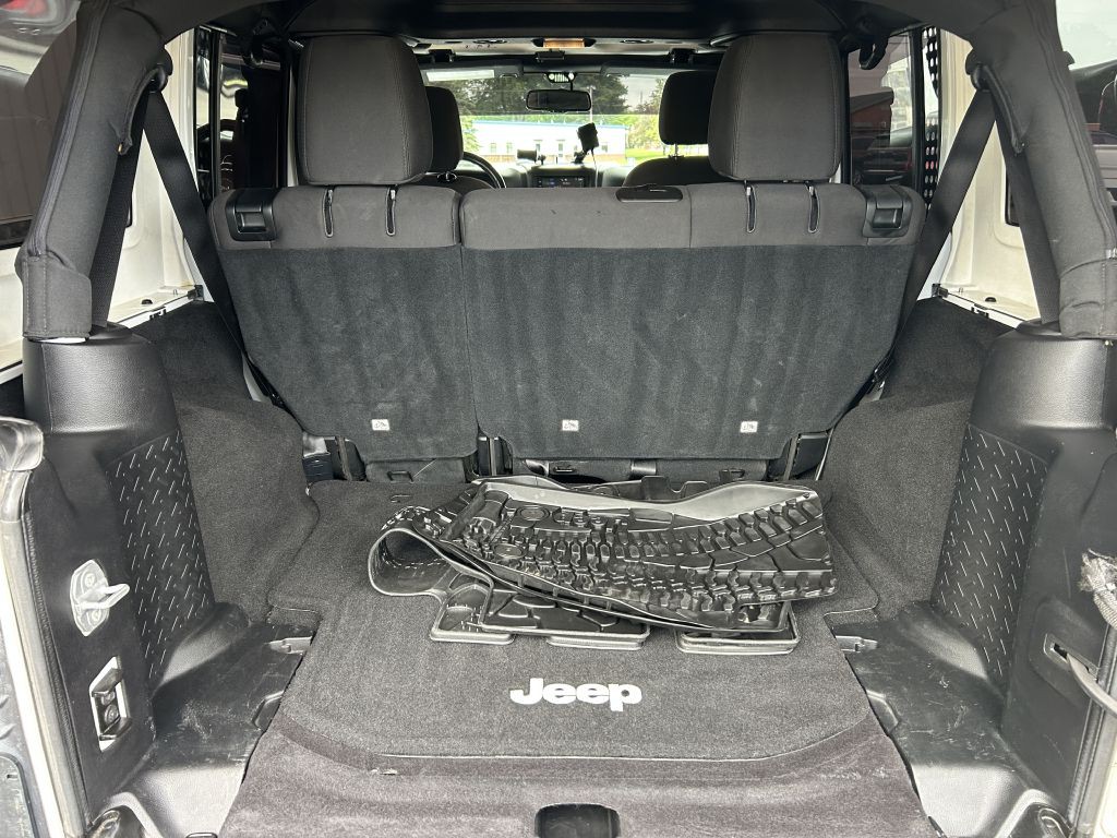 2016 Jeep Wrangler Unlimited Image 18