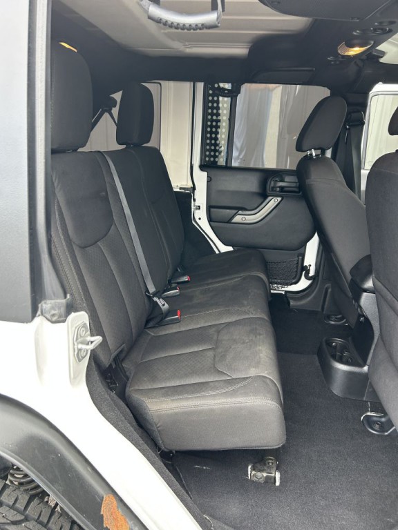 2016 Jeep Wrangler Unlimited Image 19