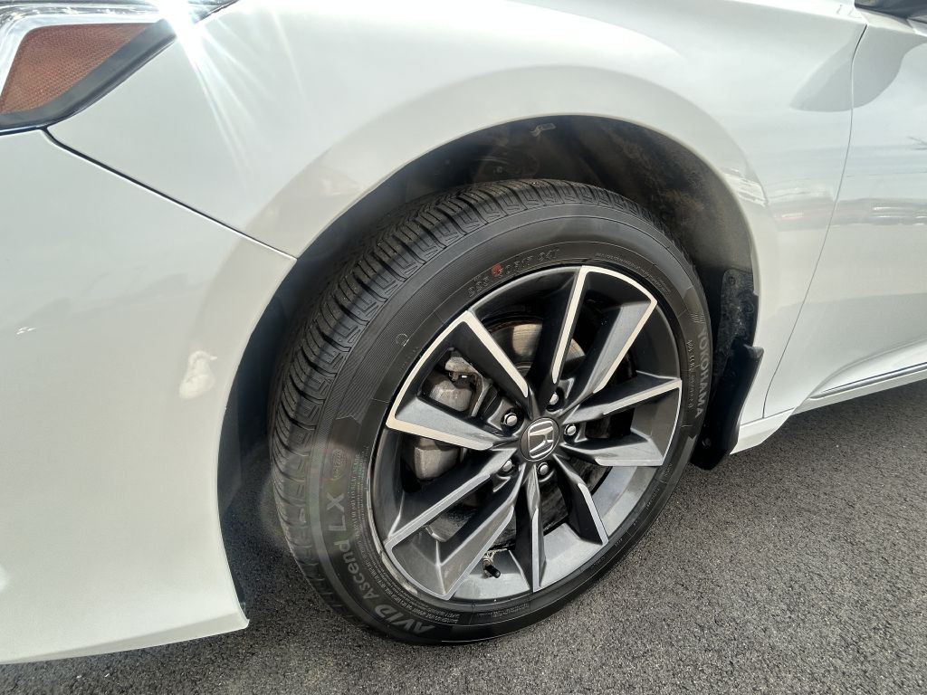 2022 Honda Accord Image 12