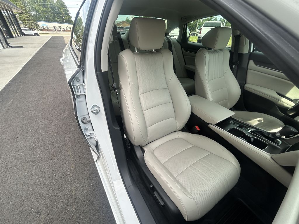 2022 Honda Accord Image 20