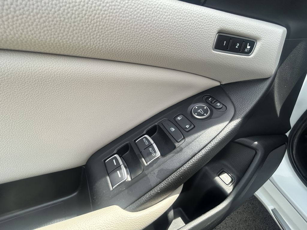 2022 Honda Accord Image 22