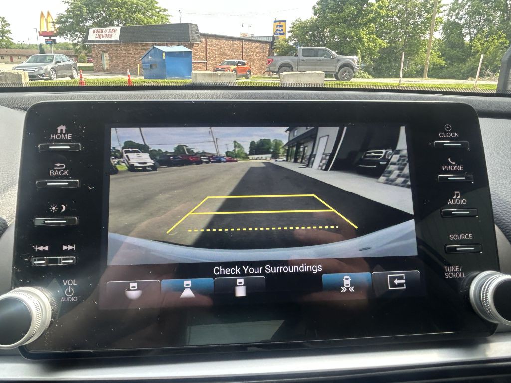 2022 Honda Accord Image 32