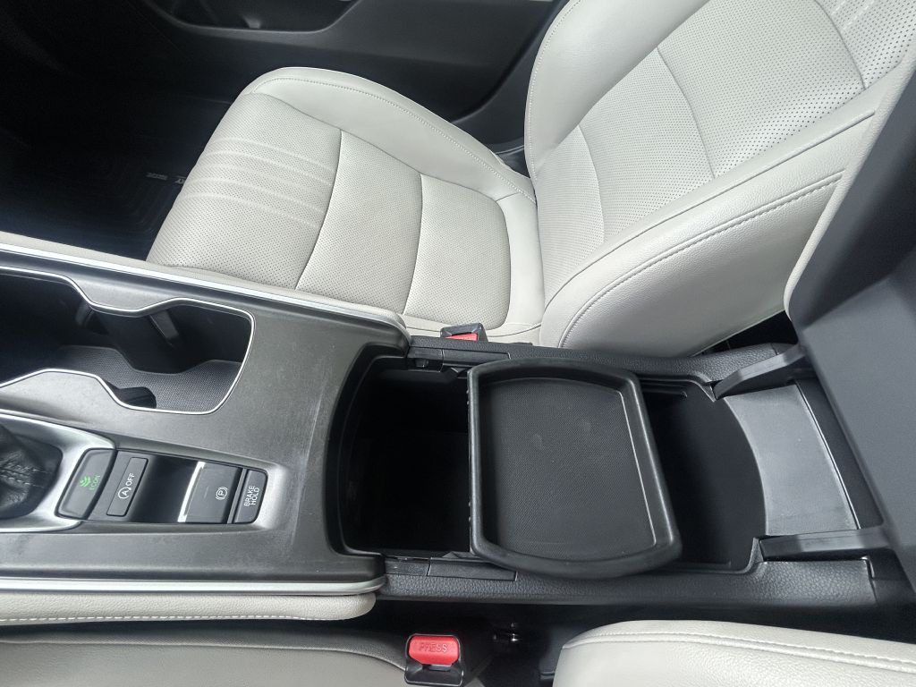 2022 Honda Accord Image 36