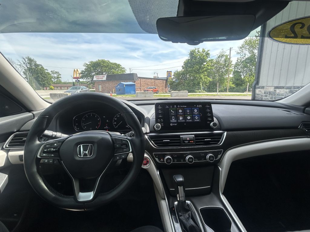2022 Honda Accord Image 39