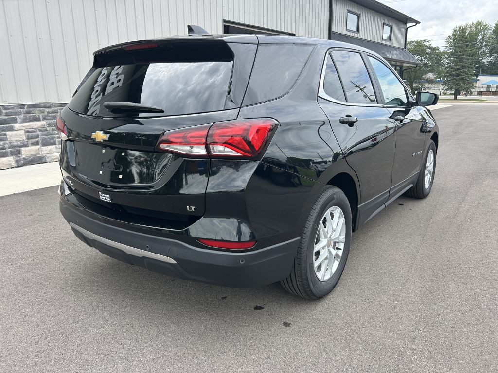 2024 Chevrolet Equinox Image 3