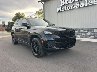 Image for 2025 Jeep Grand Cherokee Laredo ID: 7610877