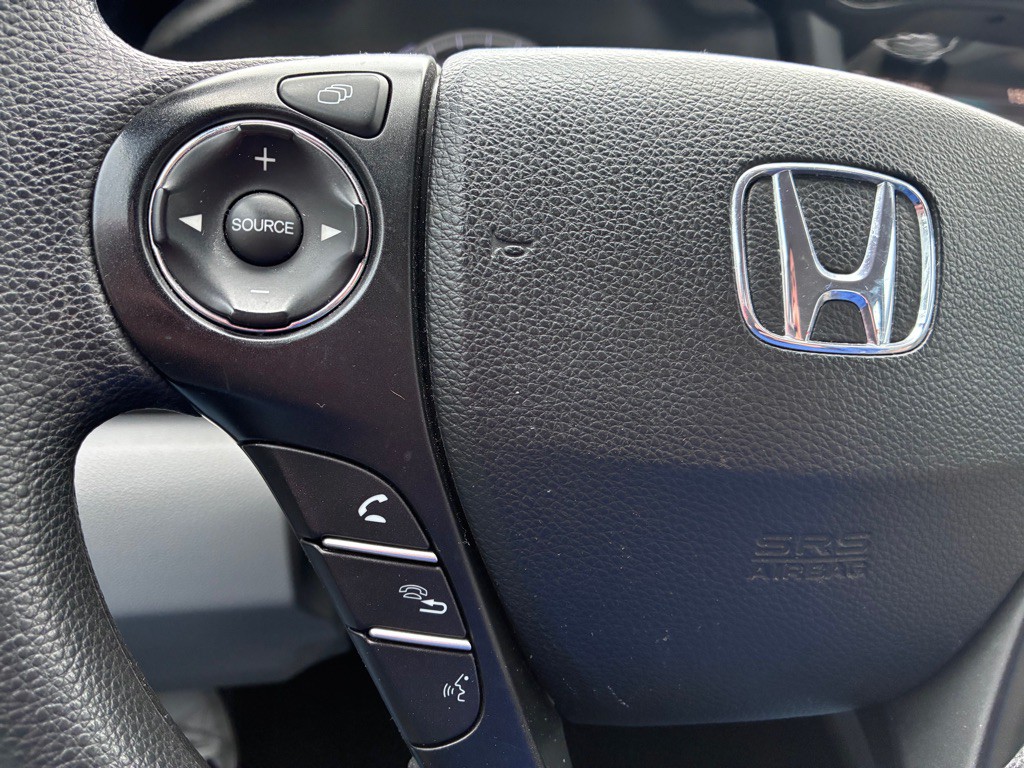 2015 Honda Accord Image 4