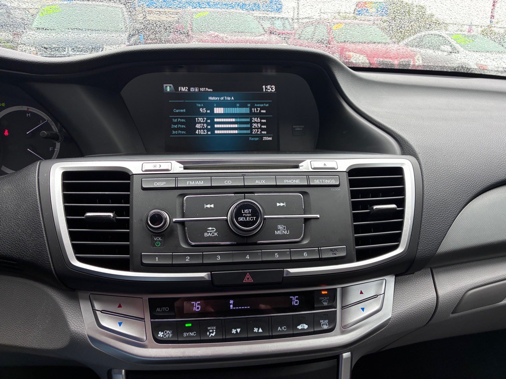 2015 Honda Accord Image 6