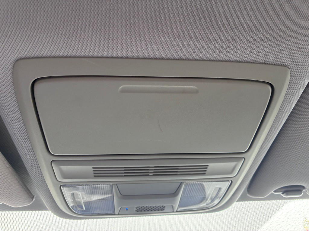 2015 Honda Accord Image 9