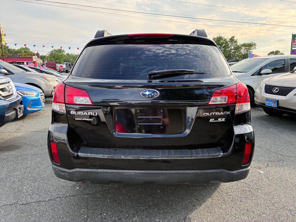 2014 Subaru Outback Image 5