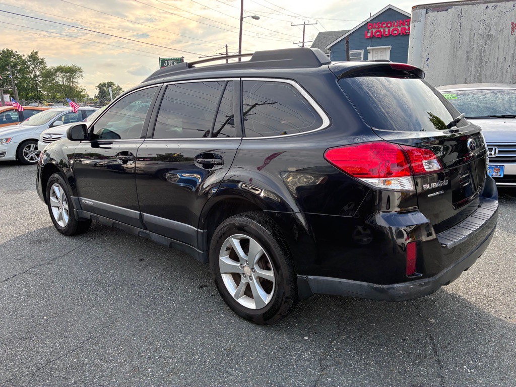 2014 Subaru Outback Image 6