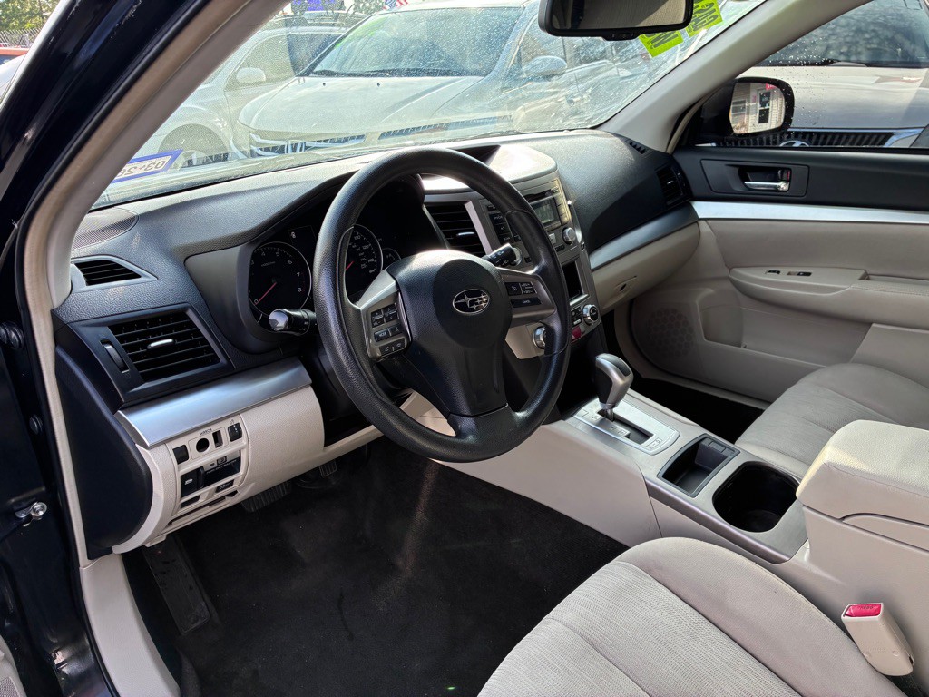 2014 Subaru Outback Image 18