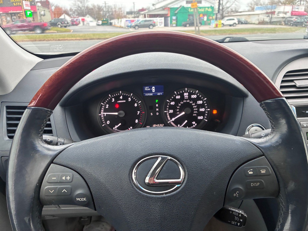 2008 Lexus ES Image 10