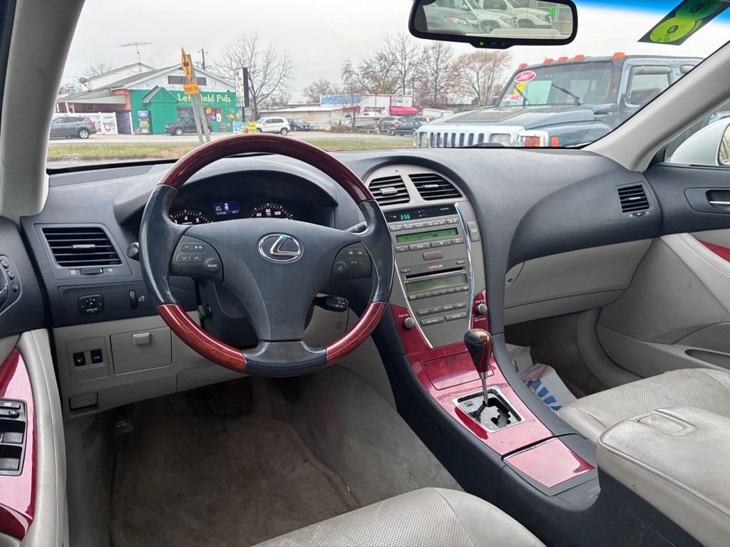 2008 Lexus ES Image 19